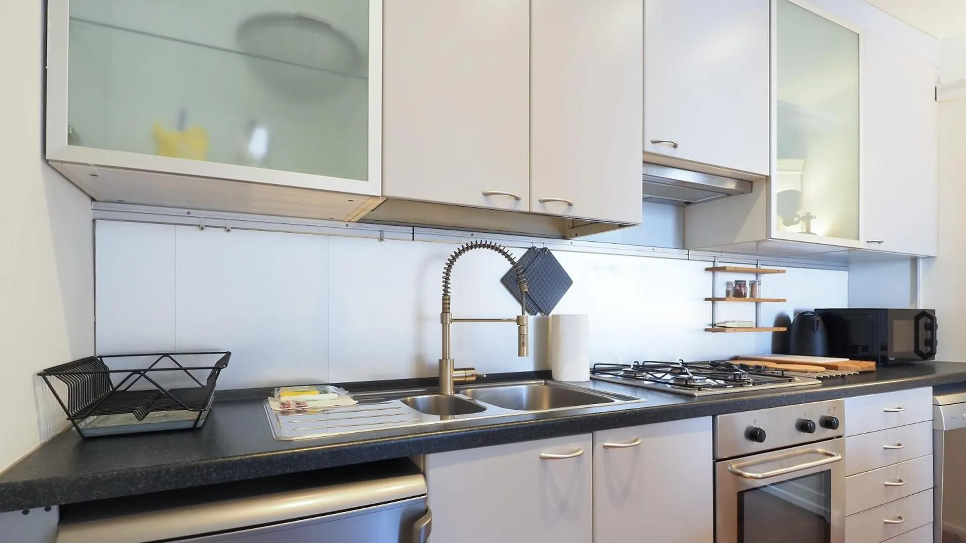 Apartment Cozy One Bedroom Close To Porta Venezia Milan