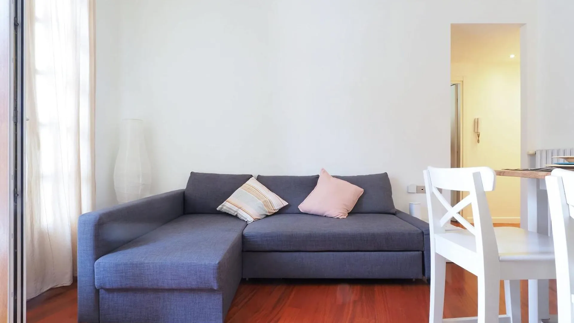 Cozy One Bedroom Close To Porta Venezia location